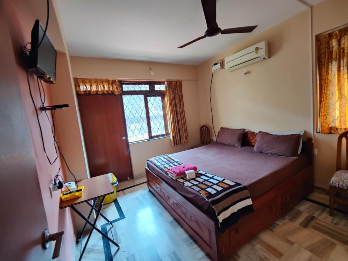 Menezes House Panaji Exterior foto